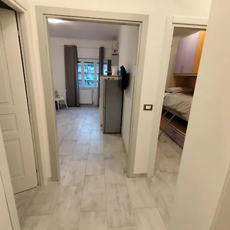 شقة A Casa Di Alessia *